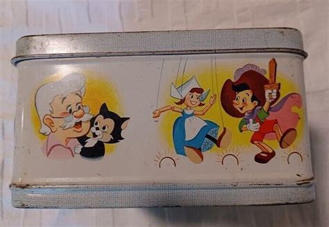 Vintage Disney's Pinocchio Metal Lunch Box